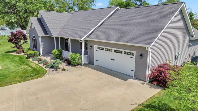 3901 W Geranium Lane, Bloomington, IN 47404