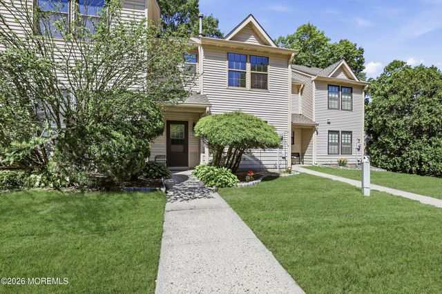 1206 Dahlia Court, Jackson, NJ 08527