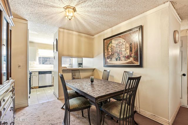 1206 Dahlia Court, Jackson, NJ 08527