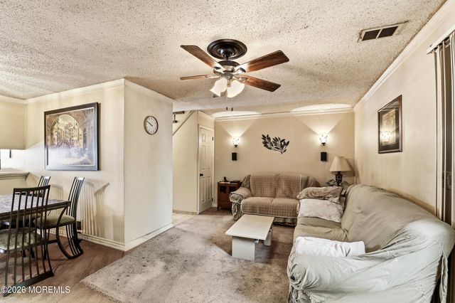 1206 Dahlia Court, Jackson, NJ 08527