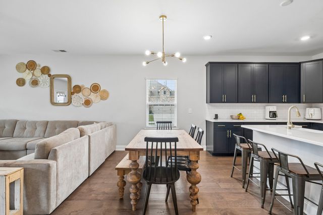 702 Omaha Dr, Gallatin, TN 37066