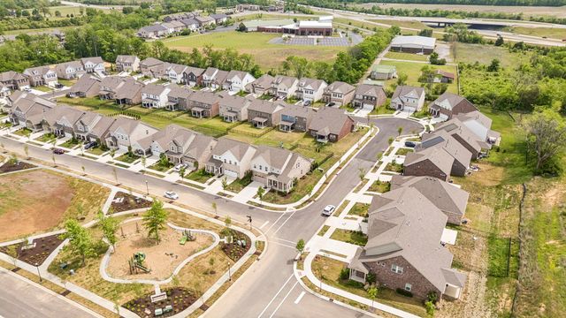 702 Omaha Dr, Gallatin, TN 37066