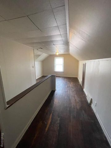 23088 Brittany Avenue, Eastpointe, MI 48021