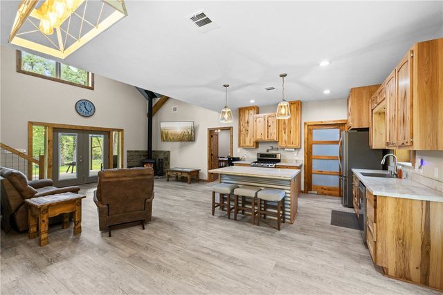 3205 County Road 308, Caldwell, TX 77836