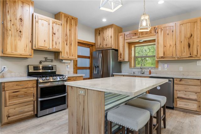 3205 County Road 308, Caldwell, TX 77836