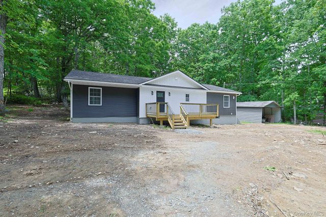 46 Finkle Road, Wurtsboro, NY 12790