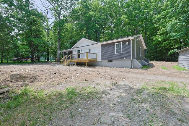 46 Finkle Road, Wurtsboro, NY 12790