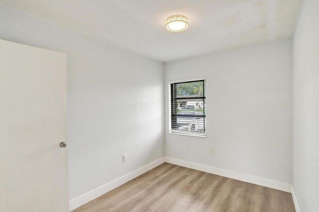 13934 SW 52nd Terrace, Miami, FL 33175