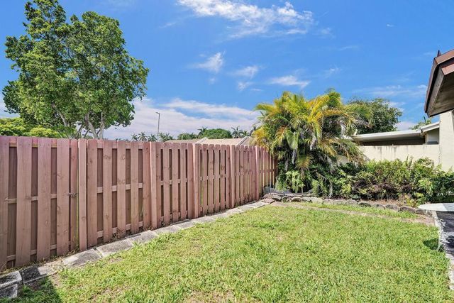 13934 SW 52nd Terrace, Miami, FL 33175