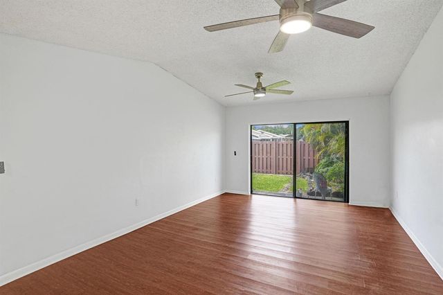 13934 SW 52nd Terrace, Miami, FL 33175