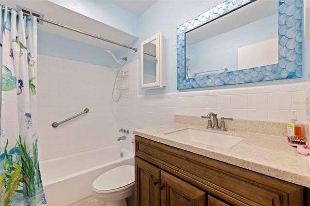 8584 111TH STREET 308, Seminole, FL 33772