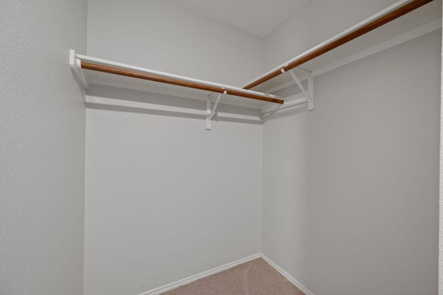 108 David DR, Hutto, TX 78634