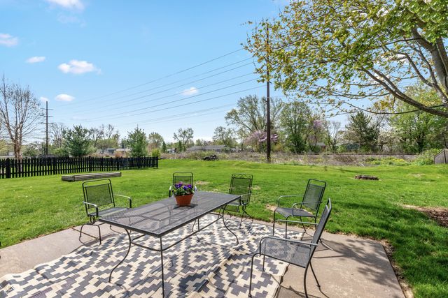 31 Torrey Pine Drive, Brownsburg, IN 46112