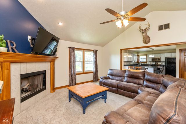 31 Torrey Pine Drive, Brownsburg, IN 46112