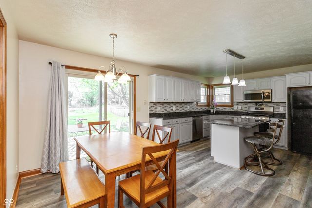 31 Torrey Pine Drive, Brownsburg, IN 46112