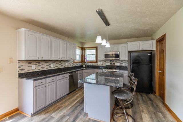 31 Torrey Pine Drive, Brownsburg, IN 46112