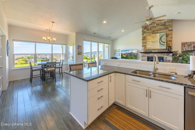 115 S PARKVIEW CT, Liberty Lake, WA 99019