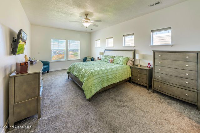 115 S PARKVIEW CT, Liberty Lake, WA 99019