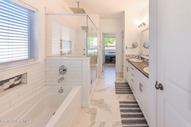 115 S PARKVIEW CT, Liberty Lake, WA 99019