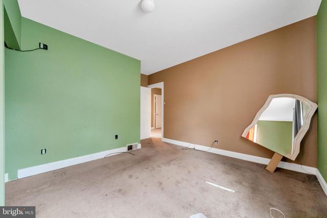 101 E SOMERDALE RD, Somerdale, NJ 08083