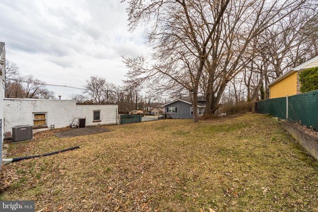 101 E SOMERDALE RD, Somerdale, NJ 08083