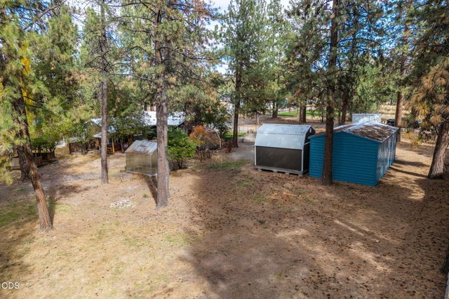 60343 Hiawatha Lane, Bend, OR 97702