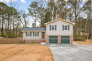 2015 Highriggs Lane, Snellville, GA 30078