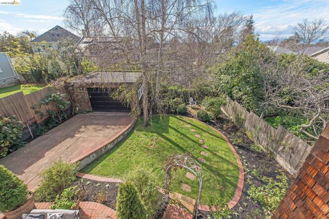 19 Monte Avenue, Piedmont, CA 94611