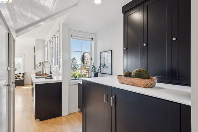 19 Monte Avenue, Piedmont, CA 94611