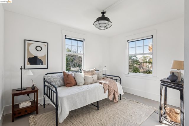 19 Monte Avenue, Piedmont, CA 94611