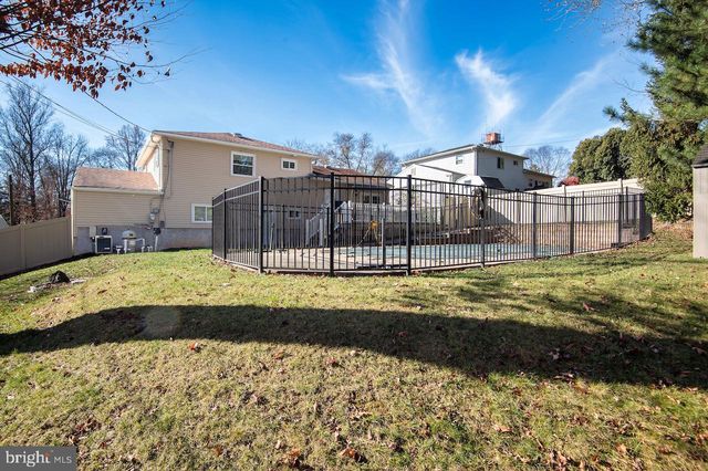 39 STURBRIDGE DR, Wilmington, DE 19810