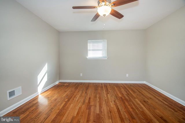 39 STURBRIDGE DR, Wilmington, DE 19810