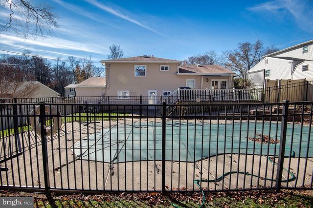 39 STURBRIDGE DR, Wilmington, DE 19810