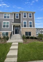 14948 S McCarthy Circle 14948, Plainfield, IL 60544