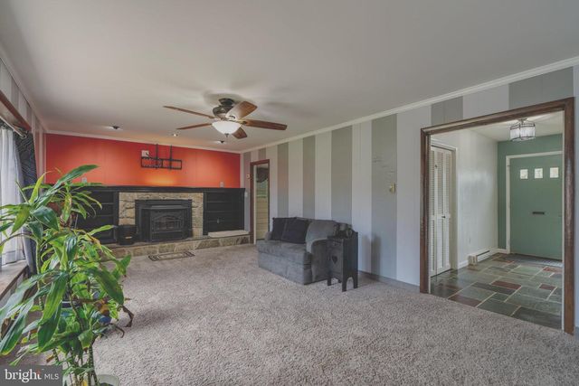 270 ELIZABETH ST, Landisville, PA 17538