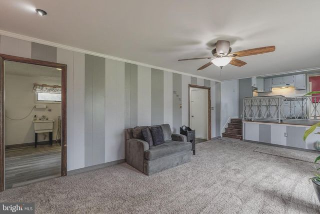 270 ELIZABETH ST, Landisville, PA 17538