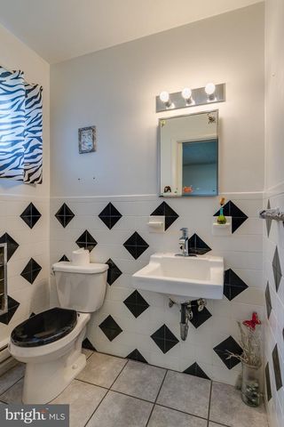 270 ELIZABETH ST, Landisville, PA 17538