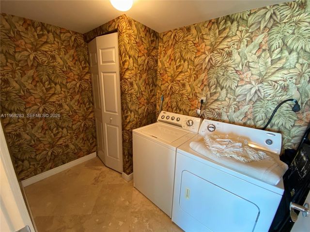 1755 E Hallandale Beach Blvd 2003E, Hallandale Beach, FL 33009