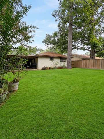2750 Tinechester Drive, Houston, TX 77339