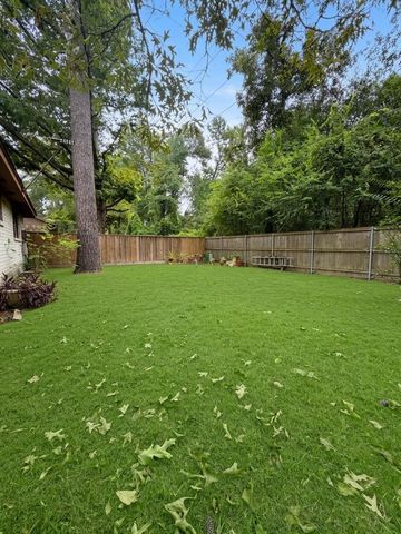 2750 Tinechester Drive, Houston, TX 77339