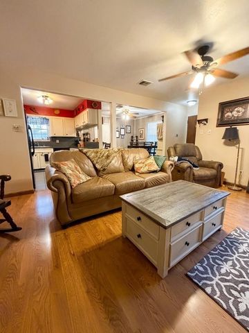 2750 Tinechester Drive, Houston, TX 77339