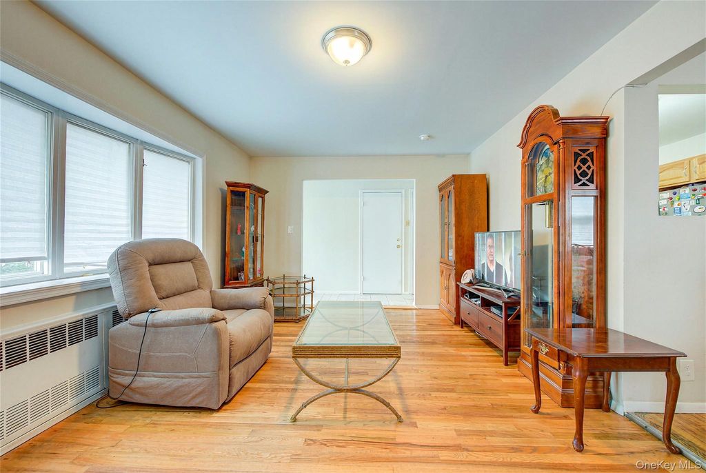 146-20 28th Avenue, Flushing, NY 11354 — photo 3
