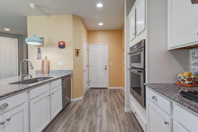 1635 Arbor Brook Dr, Manteca, CA 95336