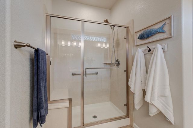 1635 Arbor Brook Dr, Manteca, CA 95336