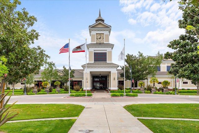 1635 Arbor Brook Dr, Manteca, CA 95336