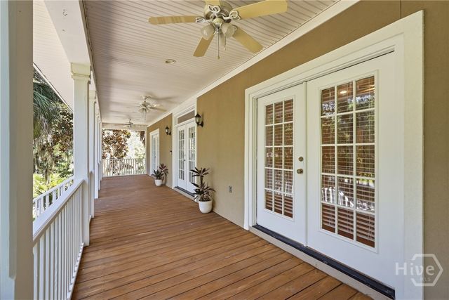 2411 Salcedo Avenue, Savannah, GA 31406