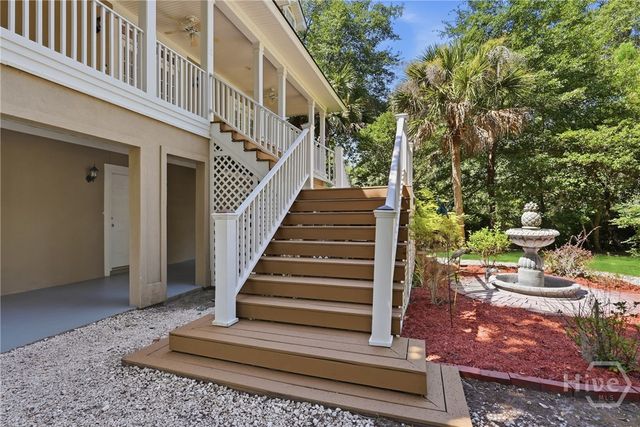 2411 Salcedo Avenue, Savannah, GA 31406