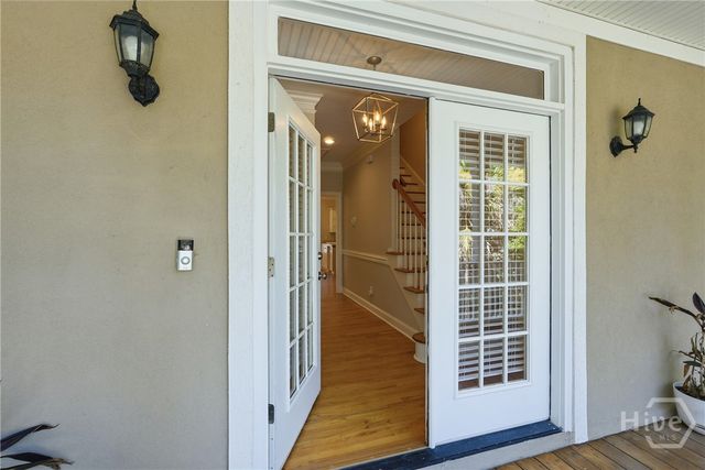 2411 Salcedo Avenue, Savannah, GA 31406