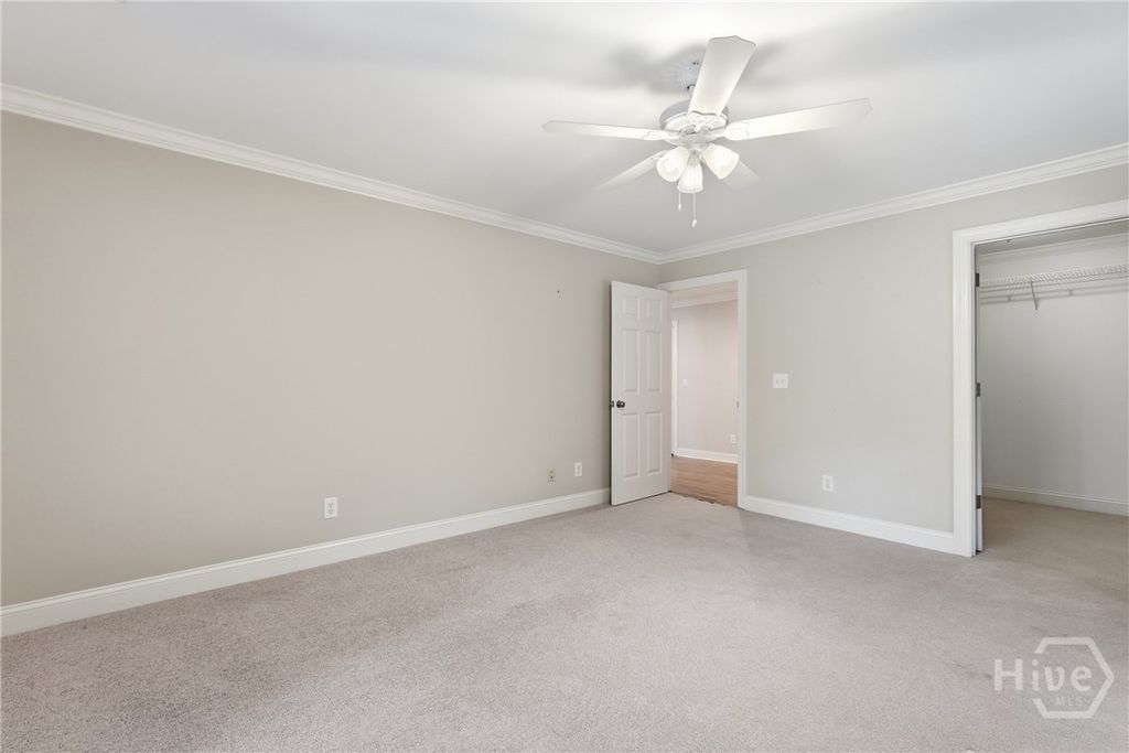 Image 24 of property listing at 2411 Salcedo Avenue, Savannah, GA 31406