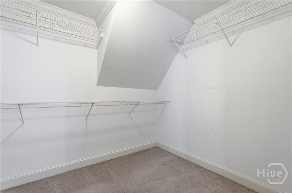 Image 30 of property listing at 2411 Salcedo Avenue, Savannah, GA 31406